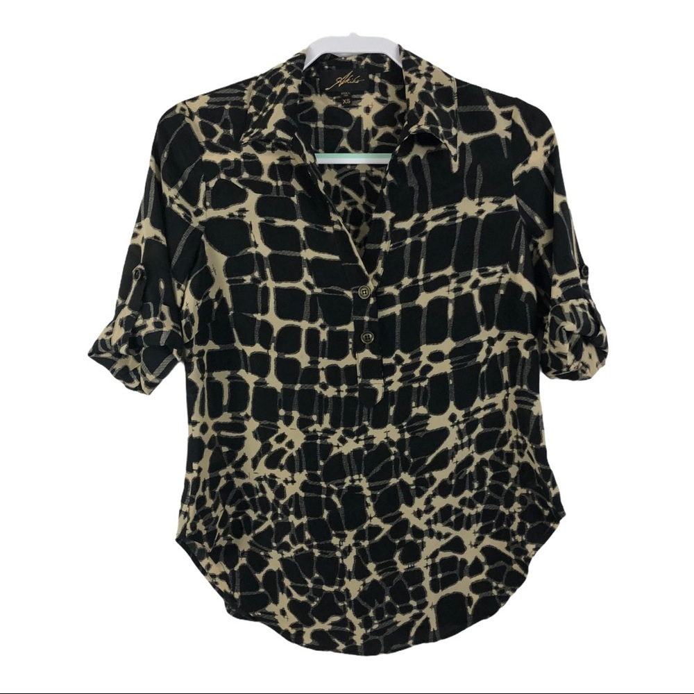Akiko Silk Shirt - Picture 7 of 7